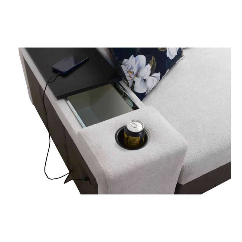 Narożnik Prestige VII z funkcją spania i portem usb tkanina Freya 210.23 + Tauro 8207 Narożnik Prestige VII z funkcją spania i portem usb tkanina Freya 210.23 + Tauro 8207