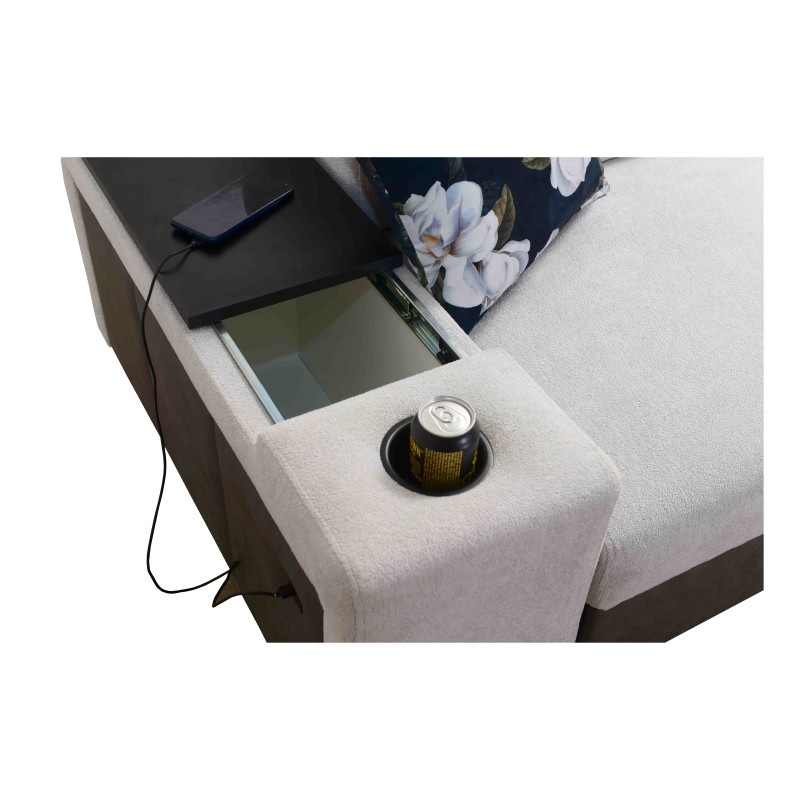 Narożnik Prestige I Maxi z funkcją spania i portem usb tkanina Freya 210.20 + Tauro 8207 Narożnik Prestige I Maxi z funkcją spania i portem usb tkanina Freya 210.20 + Tauro 8207