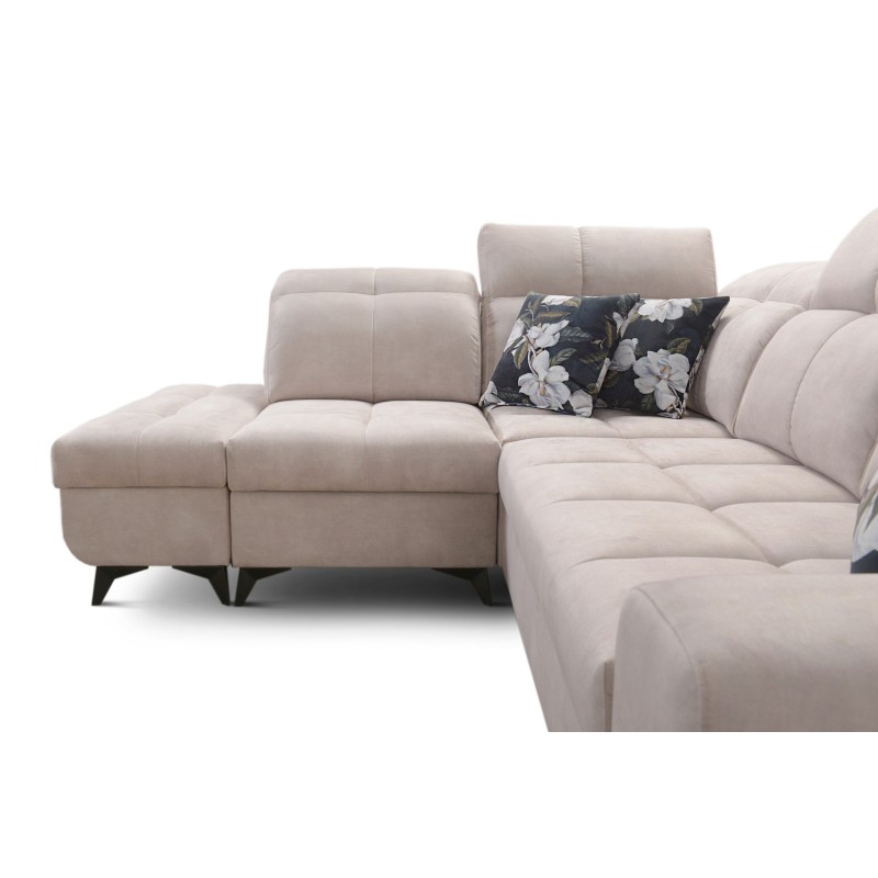 Ascot VII corner sofa with sleeping function, USB port, adjustable headrests – sophistication and comfort in one Ascot VII corner sofa with sleeping function, USB port, adjustable headrests – sophistication and comfort in one
