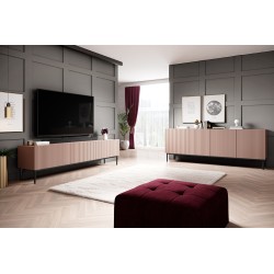 Komoda Nicole 200 cm z metalowymi nogami - antyczny róż / czarne nóżki - Limitowana oferta Komoda Nicole 200 cm z metalowymi nogami - antyczny róż / czarne nóżki - Limitowana oferta