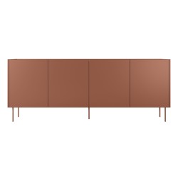 Komoda Desin 220 cm z 2 ukrytymi szufladami i metalowymi nogami - ceramic red / dąb nagano Komoda Desin 220 cm z 2 ukrytymi szufladami i metalowymi nogami - ceramic red / dąb nagano