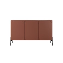 Komoda trzydrzwiowa Sonatia na metalowych nogach 150 cm - burgund Komoda trzydrzwiowa Sonatia na metalowych nogach 150 cm - burgund