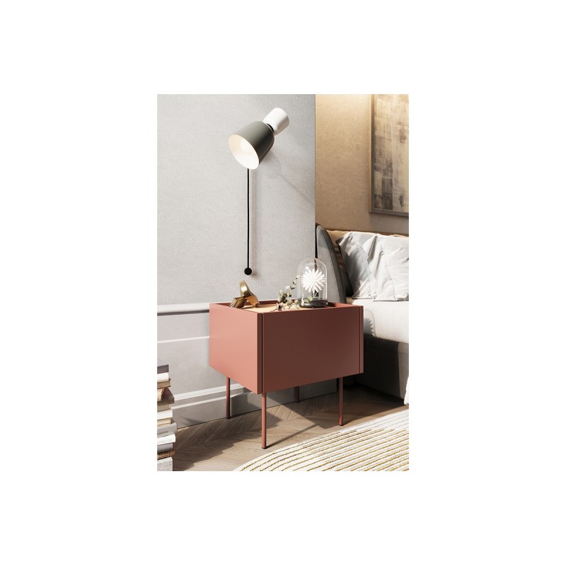 Szafka nocna Desin z szufladą 45 cm - ceramic red / dąb nagano Szafka nocna Desin z szufladą 45 cm - ceramic red / dąb nagano