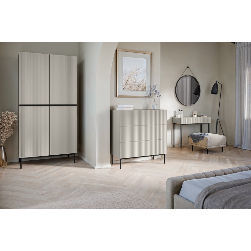 Komoda z szufladami Nicole 100 cm - kaszmir / czarne nóżki Komoda z szufladami Nicole 100 cm - kaszmir / czarne nóżki