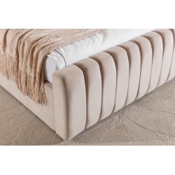 Łóżko tapicerowane Nicole 140x200 z pojemnikiem Łóżko tapicerowane Nicole 140x200 z pojemnikiem