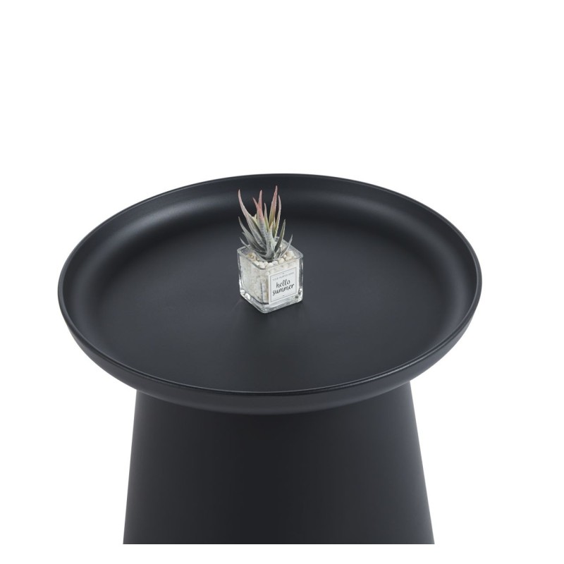Bench (black) Bench (black)