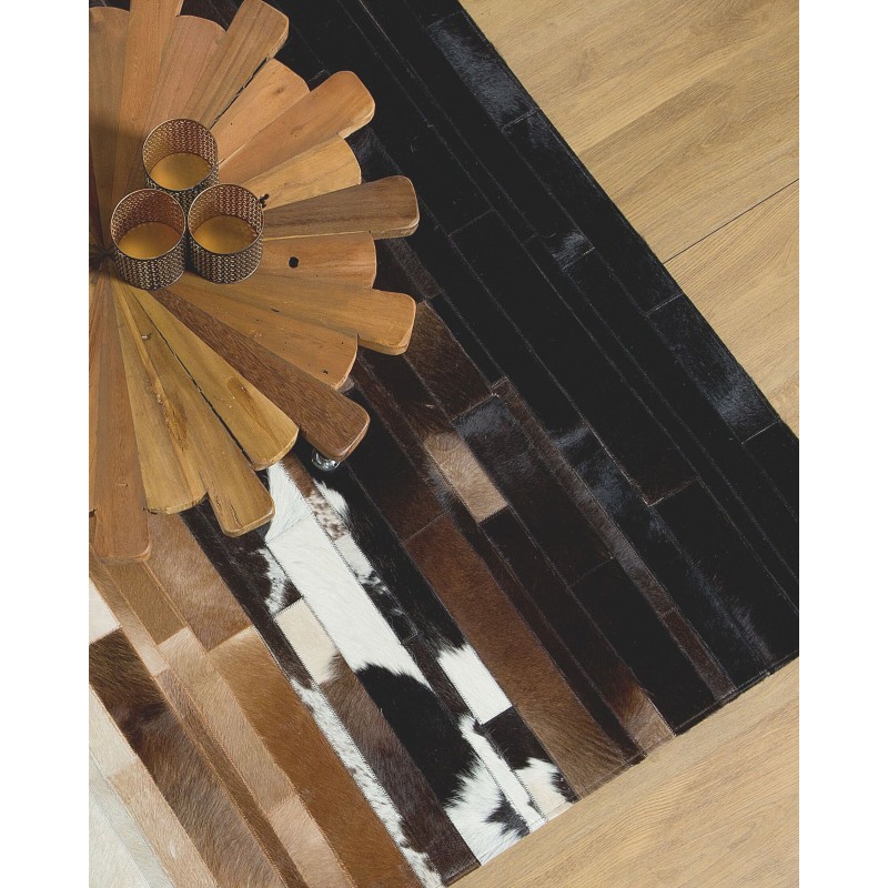 Dywan skórzany 160 x 230 cm czarno-beżowy DALYAN Dywan skórzany 160 x 230 cm czarno-beżowy DALYAN