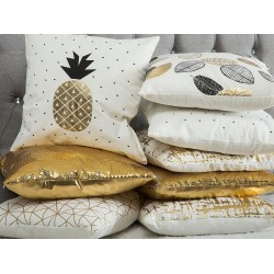 Zestaw 2 poduszek dekoracyjnych LOTUS Bawełna 45 x 45 cm Biały Złoty Czarny Wzór roślinny Zestaw 2 poduszek dekoracyjnych LOTUS Bawełna 45 x 45 cm Biały Złoty Czarny Wzór roślinny