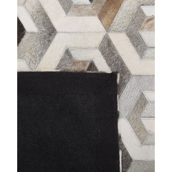 Dywan patchworkowy skórzany 140 x 200 cm brązowo-beżowy TAVAK Dywan patchworkowy skórzany 140 x 200 cm brązowo-beżowy TAVAK