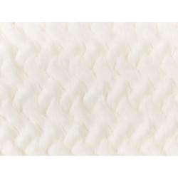 Zestaw 2 poduszek dekoracyjnych SURMI Sztuczne futro 45 x 45 cm Złamana biel Jednolity Zestaw 2 poduszek dekoracyjnych SURMI Sztuczne futro 45 x 45 cm Złamana biel Jednolity