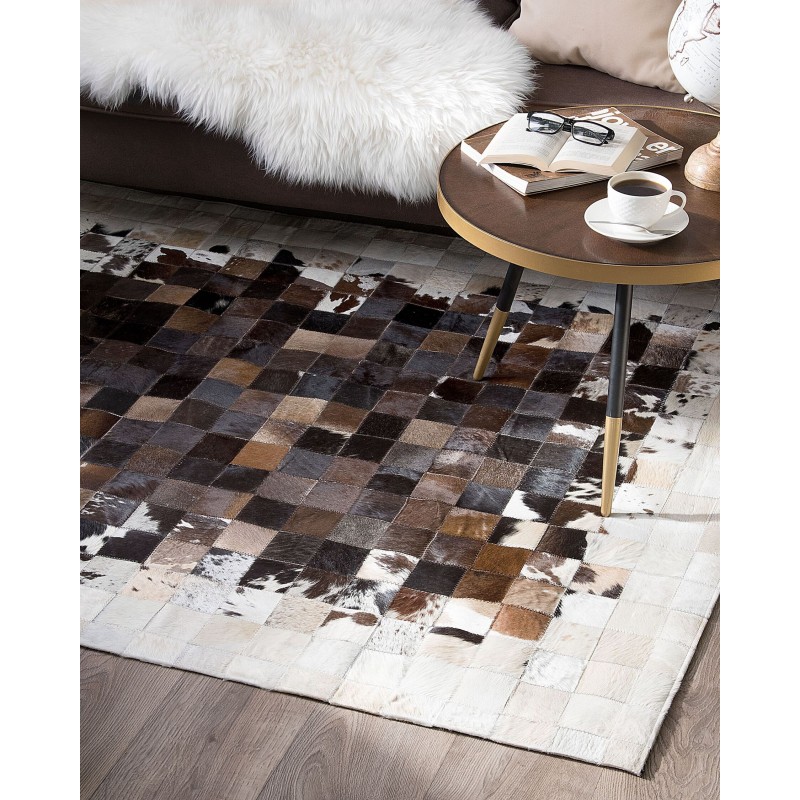 Dywan patchwork skórzany 140 x 200 cm brązowo-beżowy OKCULU Dywan patchwork skórzany 140 x 200 cm brązowo-beżowy OKCULU