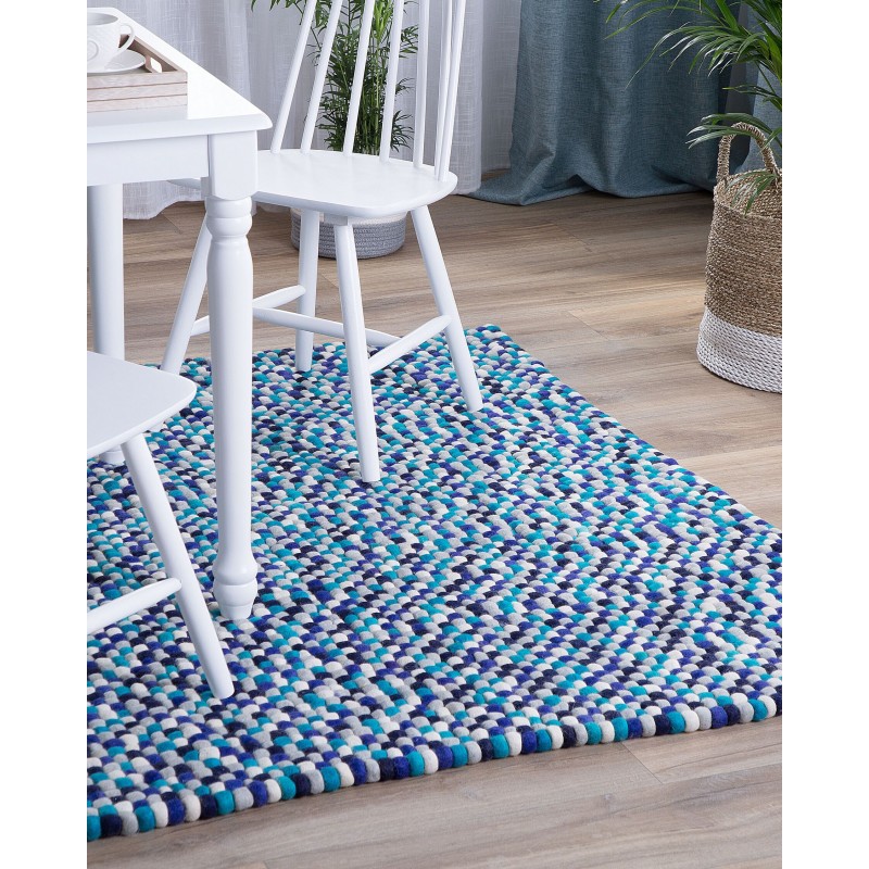 Dywan z filcowych kulek 160 x 230 cm wielokolorowy niebieski AMDO Dywan z filcowych kulek 160 x 230 cm wielokolorowy niebieski AMDO