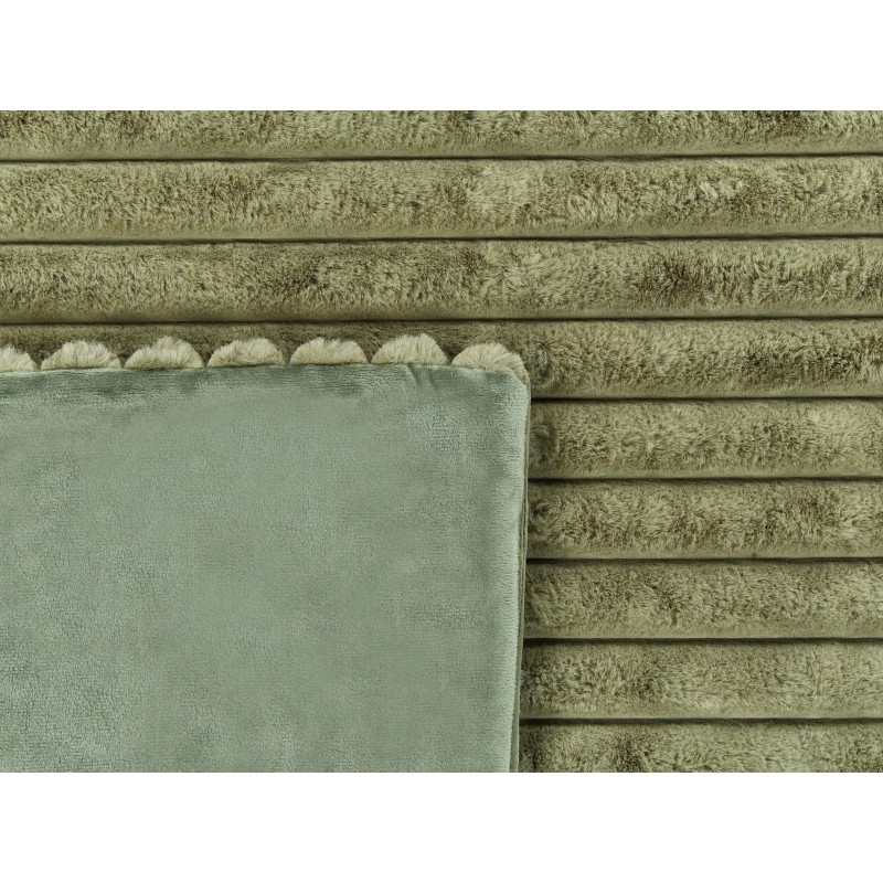 Narzuta na łóżko RAKYA Sztuczne futro 200 x 220 cm Zielony Narzuta na łóżko RAKYA Sztuczne futro 200 x 220 cm Zielony