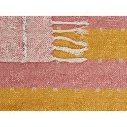 Koc NAIKHU Bawełna 130 x 170 cm Jasnoczerwony Koc NAIKHU Bawełna 130 x 170 cm Jasnoczerwony