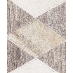 Dywan skórzany 160 x 230 cm beżowo-brązowy SESLICE Dywan skórzany 160 x 230 cm beżowo-brązowy SESLICE