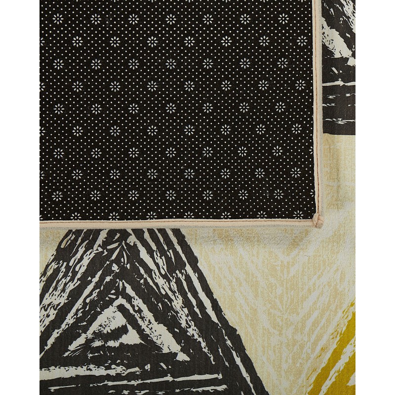 Dywan 140 x 200 cm wielokolorowy KALEN Dywan 140 x 200 cm wielokolorowy KALEN