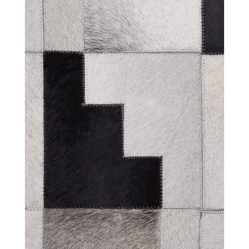 Dywan patchwork skórzany 140 x 200 cm czarno-szary EFIRLI Dywan patchwork skórzany 140 x 200 cm czarno-szary EFIRLI