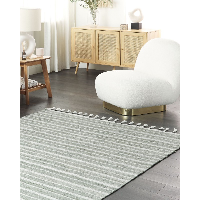 Dywan 160 x 230 cm zielony BADEMLI Dywan 160 x 230 cm zielony BADEMLI