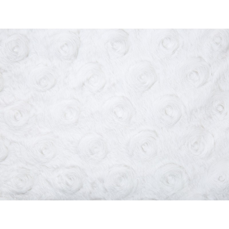 Narzuta na łóżko KANDILLI 200 x 220 cm Złamana biel Narzuta na łóżko KANDILLI 200 x 220 cm Złamana biel