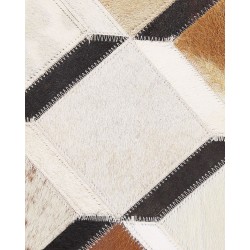 Dywan patchwork skórzany 140 x 200 cm brązowy SERINOVA Dywan patchwork skórzany 140 x 200 cm brązowy SERINOVA