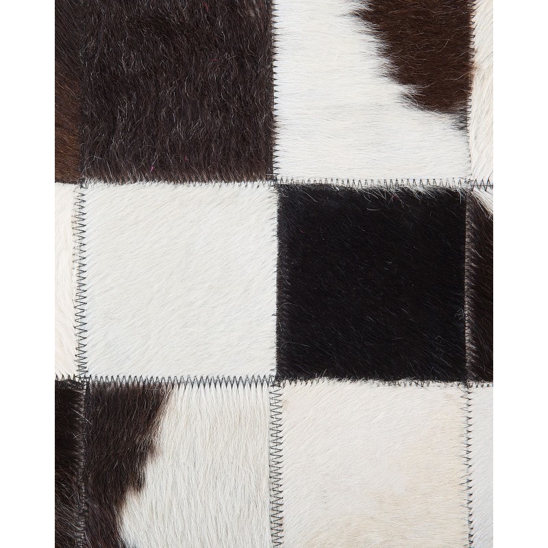 Dywan patchwork okrągły skórzany ⌀ 140 cm czarno-biały BERGAMA Dywan patchwork okrągły skórzany ⌀ 140 cm czarno-biały BERGAMA