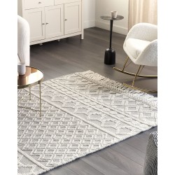 Dywan wełniany ze wzorem geometrycznym 160 x 230 cm beżowo-szary SOLHAN Dywan wełniany ze wzorem geometrycznym 160 x 230 cm beżowo-szary SOLHAN