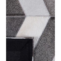 Dywan skórzany 140 x 200 cm szary AKSAZ Dywan skórzany 140 x 200 cm szary AKSAZ