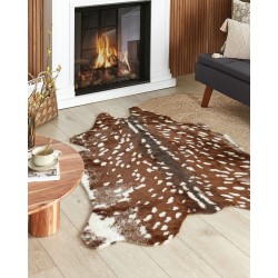 Dywan ze sztucznego futra 130 x 170 cm brązowy KNOLL Dywan ze sztucznego futra 130 x 170 cm brązowy KNOLL