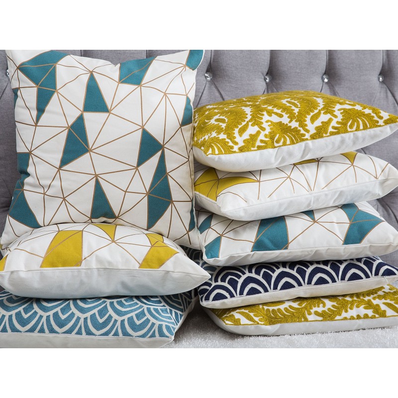 Zestaw 2 poduszek dekoracyjnych PRIMULA Bawełna 45 x 45 cm Musztardowy Ikat Zestaw 2 poduszek dekoracyjnych PRIMULA Bawełna 45 x 45 cm Musztardowy Ikat