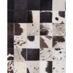 Dywan patchwork skórzany 140 x 200 cm czarno-biały KEMAH Dywan patchwork skórzany 140 x 200 cm czarno-biały KEMAH