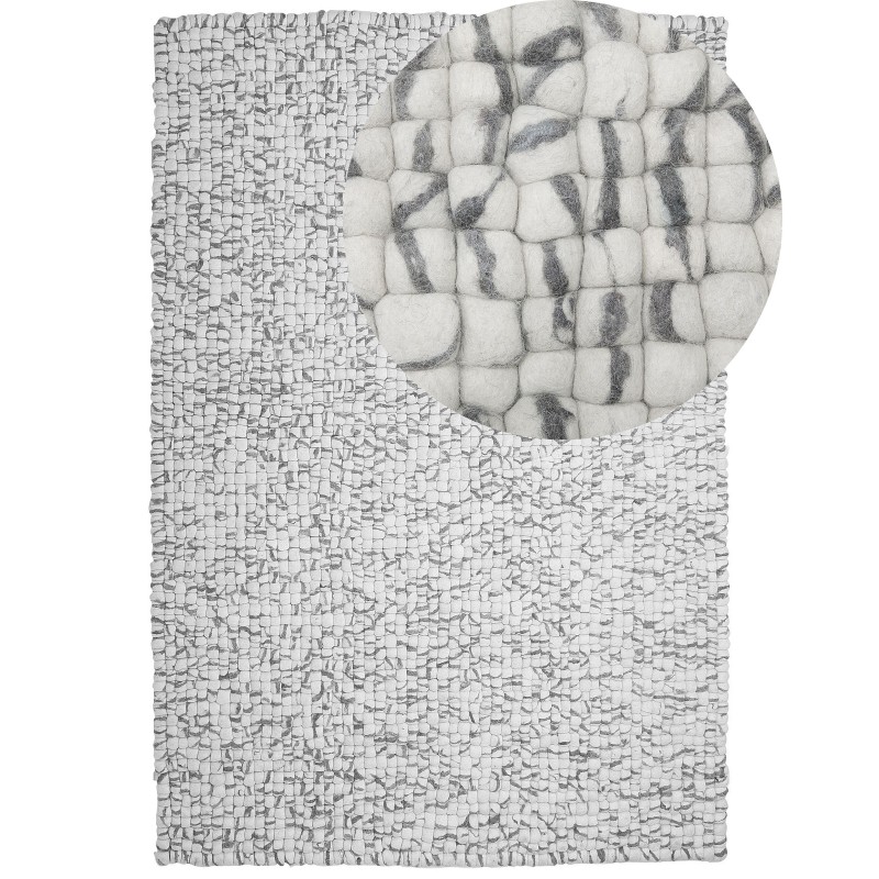 Dywan z filcowych kulek 160 x 230 cm jasnoszary AMDO Dywan z filcowych kulek 160 x 230 cm jasnoszary AMDO
