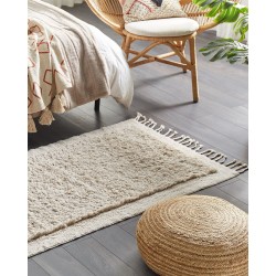 Dywan shaggy bawełniany 80 x 150 cm beżowy BITLIS Dywan shaggy bawełniany 80 x 150 cm beżowy BITLIS