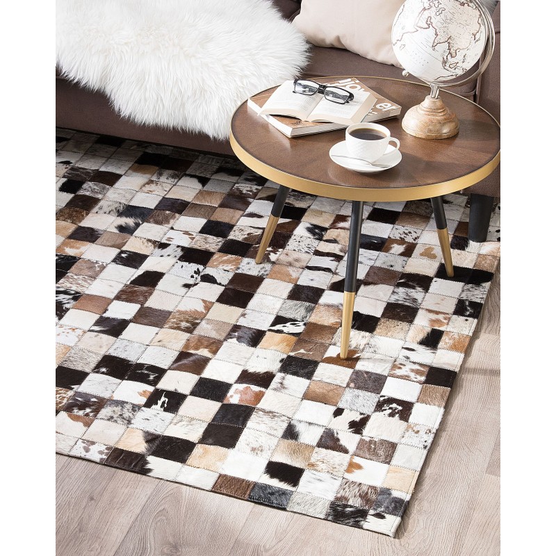 Dywan patchwork skórzany 140 x 200 cm wielokolorowy CERLI Dywan patchwork skórzany 140 x 200 cm wielokolorowy CERLI